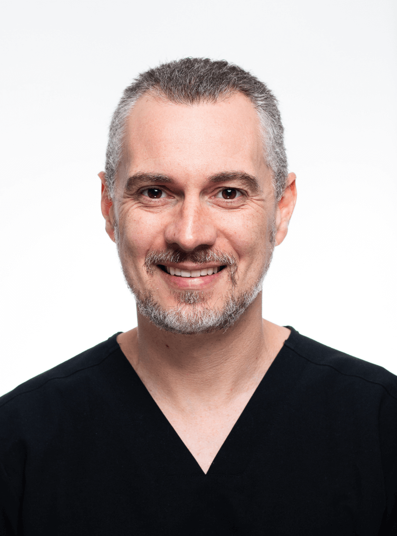 Dentist Cristian Dunker